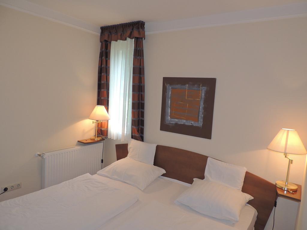 Luxus Golf Apartment Bük Camera foto